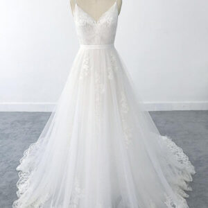 Amazing Long A-line V-neck Ruffle Appliques Tulle Wedding Dress