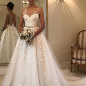 Beach Long A Line V Neck Tulle Lace Appliques Wedding Dress