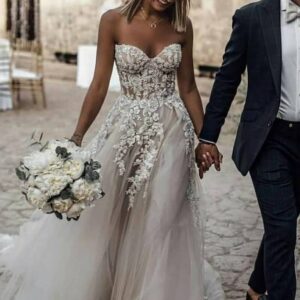 Boho Long Sweetheart Tulle Appliques Lace Wedding Dress