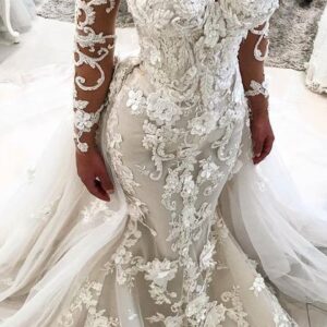 delicate lace appliques mermaid wedding dress long sleeves bridal gown showprettydress