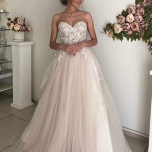 Elegant Long A-Line Sweethart Tulle Lace Wedding Dresses