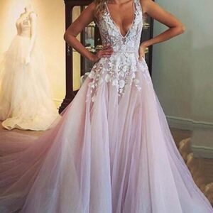 Elegant Long A-Line V Neck Tulle Lace Wedding Dresses