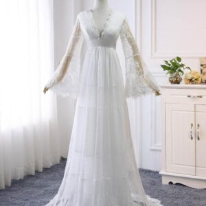 Elegant Long A-line V-Neck Tulle Lace Wedding Dresses with Sleeves