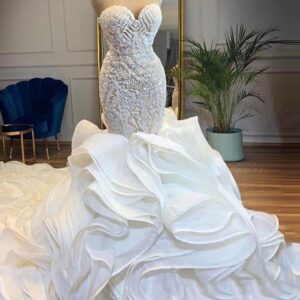 Elegant Long Mermaid Sweetheart Lace Up Crystal Wedding Dresses