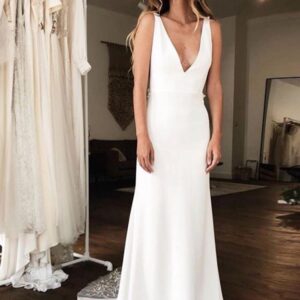 Gorgeous Long Mermaid V-neck Satin Backless Wedding Dresses