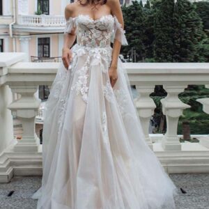 Long A-Line Off-the-Shoulder Lace Tulle Wedding Dresses