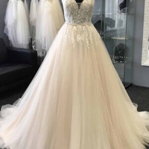 Long A-line Sweetheart Lace Tulle Wedding Dress