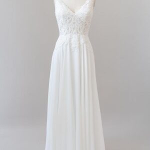 Long A-line Sweetheart Spaghetti Strap Appliques Chiffon Wedding Dress