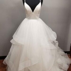 Long A-line V-neck Tulle Backless Wedding Dress