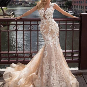 Long Mermaid Jewel Neck Chapel Train Lace Tulle Backless Wedding Dresses