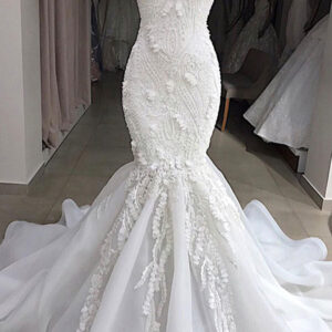Long Mermaid Spaghetti Strap Appliques Lace Wedding Dress