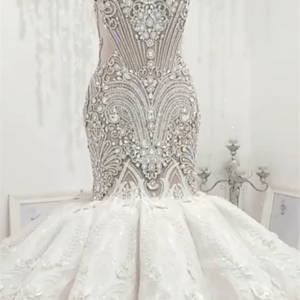luxurious sleeveless appliques rhinestones mermaid wedding bridal gowns showprettydress