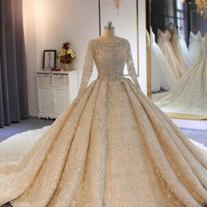 Luxury Long Ball Gown Lace Beading Wedding Dresses with Sleeves