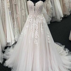 Unique Long A-line Lace Sweetheart Tulle Wedding Dress