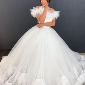 whiteivory off the shoulder puffy tulle lace ball gown princess bridal gown showprettydress
